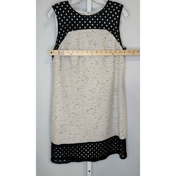 Ann Taylor Dress Women’s 8 Black Ivory Tweed Shift Sleeveless Sheath Lace Trim - Picture 3 of 9